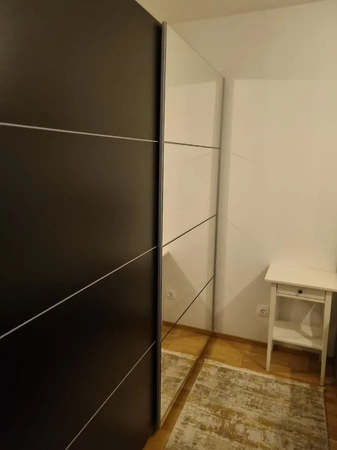 Deluxe Apartment Mit Balkon Und Parkplatz! Vienna Austria